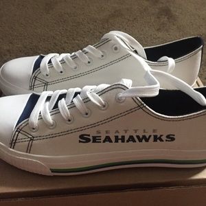 Men’s Seattle Seahawks Low Top White Canvas Sneakers